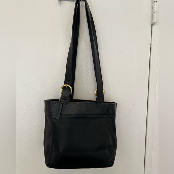 Coach Handbags - Coach Vintage Black Shoulder Bag with Gold Hardware